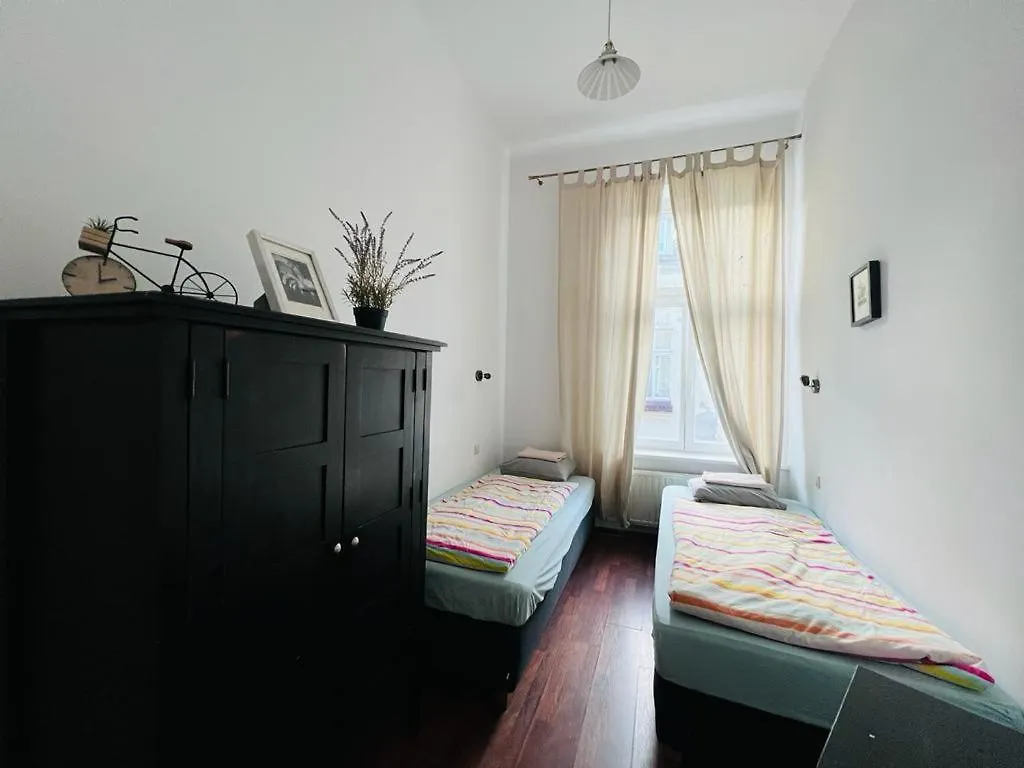 Old Town Apartments Plac Szczepanski Krakow