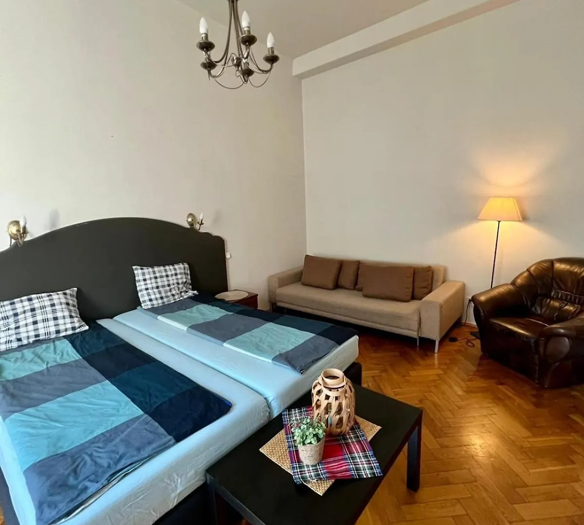 Old Town Apartments Plac Szczepanski Krakow