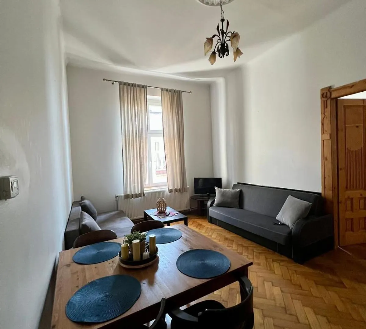 Old Town Apartments Plac Szczepanski Krakow