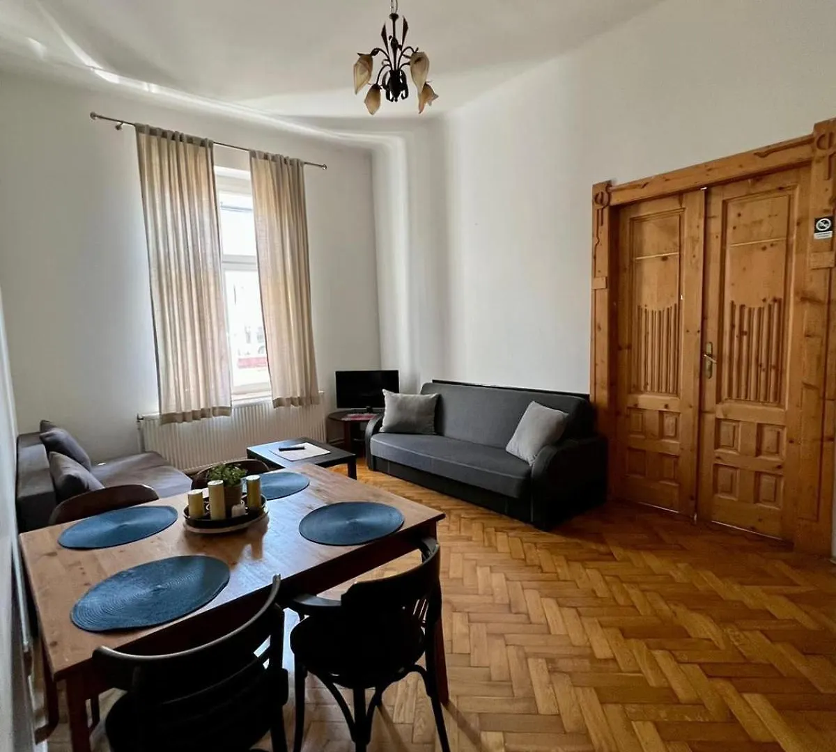 Old Town Apartments Plac Szczepanski Krakow