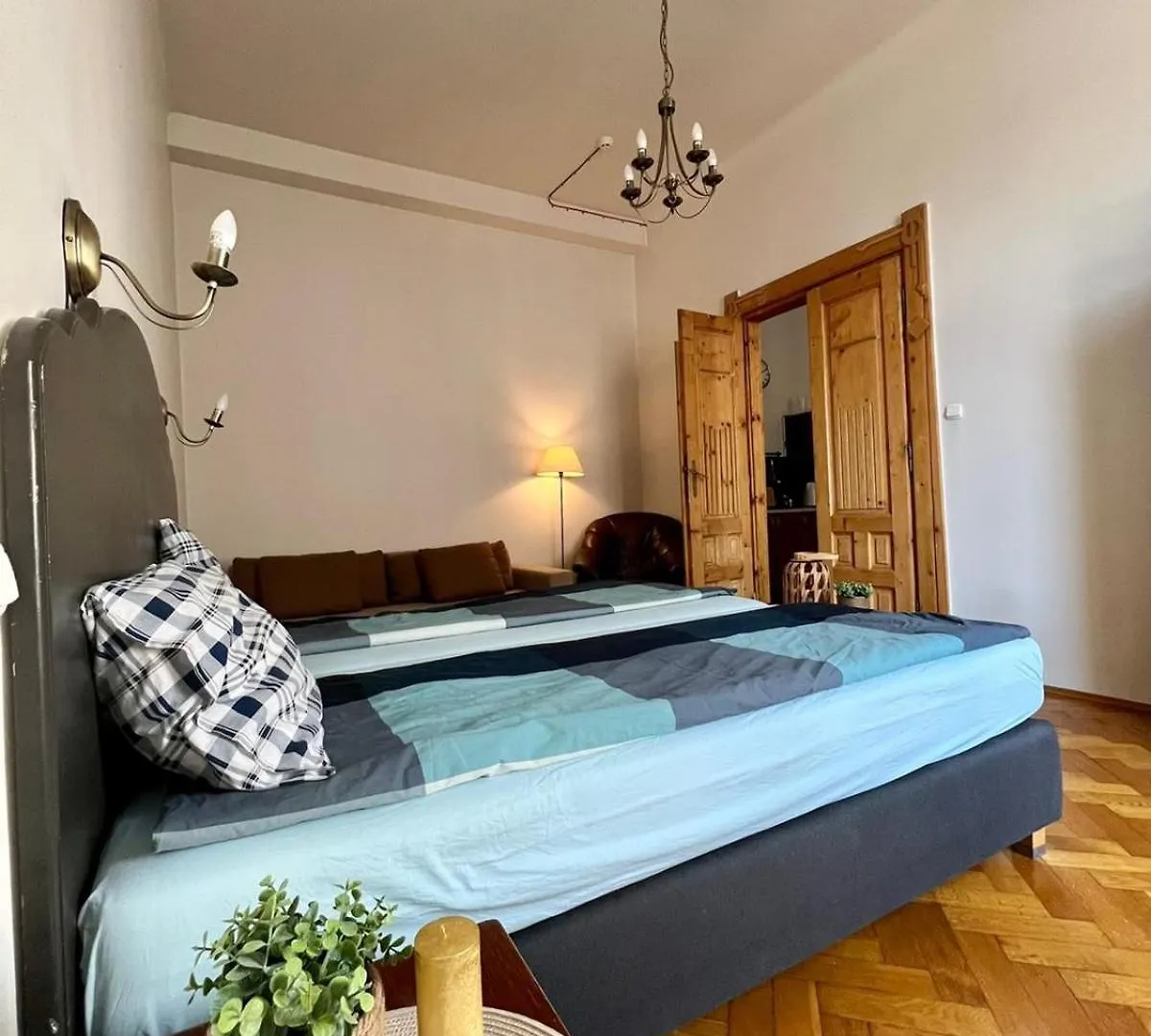 Old Town Apartments Plac Szczepanski Krakow Poland
